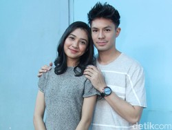 Mikha Tambayong dan Fero Ingin Rayakan Natal-Tahun Baru Bareng Keluarga