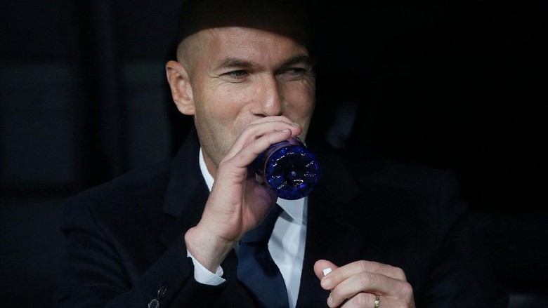 Zidane: Madrid Tak Pikirkan Treble Zidane: Madrid Tak Pikirkan Treble