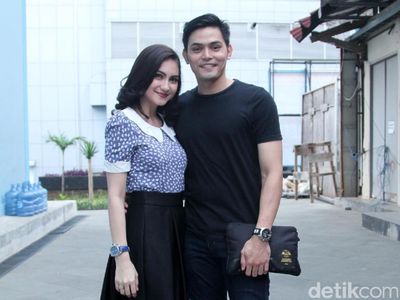 Soon To Be Bride! Mesranya Alessia Cestaro dan  Pasangan