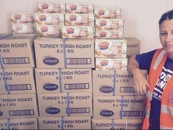 Pria Darwin Ini Ubah Tragedi Keluarga Jadi Kegiatan Amal Jelang Natal