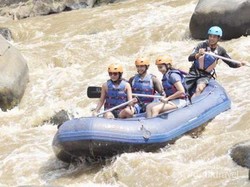 Tempat Uji Nyali di Sukabumi: Citarik & Citatih