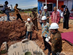 Pabrik Ponsel Axioo Rampung Dibangun di Cakung Akhir 2017