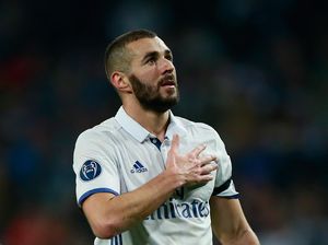 Arsenal Terus Dikaitkan dengan Benzema, Wenger: Karena Dia Orang Prancis