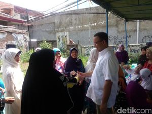 Anies ke Warga Manggarai: Kemiskinan Selesai dengan Pendidikan Berkualitas