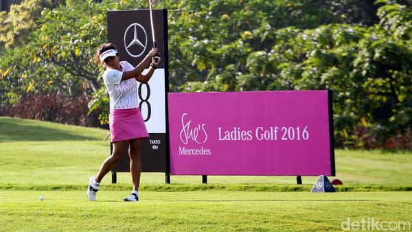 Turnamen Golf Khusus Wanita