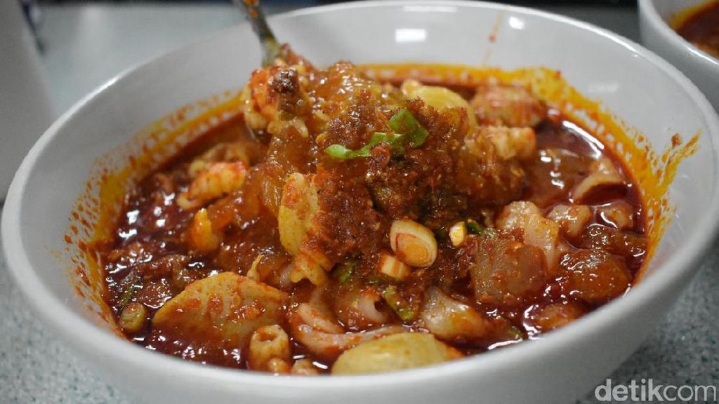 20 Tempat Jajan Cilok dan Seblak Super Pedas 20 Tempat Jajan Cilok dan Seblak Super Pedas