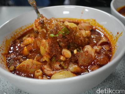 20 Tempat Jajan Cilok dan Seblak Super Pedas