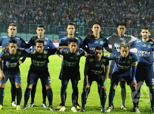 Kalahkan Sriwijaya, Arema Tempel Persipura