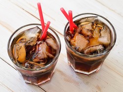 Demi Tekan Angka Obesitas, Jamie Oliver Berlakukan Pajak Minuman Soda di Restorannya