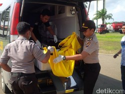Tim Penyelam Temukan Potongan Tubuh Korban Pesawat Polri Jatuh di Kepri