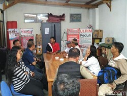 Warga Gerebek Diduga Pasangan Selingkuh, si Pria Sembunyi di Plafon