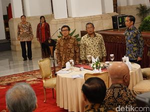 Wajib Pajak Besar Makin Rajin Lapor SPT dalam 4 Tahun Terakhir Wajib Pajak Besar Makin Rajin Lapor SPT dalam 4 Tahun Terakhir