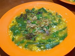 Long Weekend di Manado, Wajib Coba Bubur Tinutuan