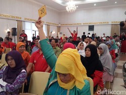 Cincin dan Anting Berlian Tak Laku di Lelang Hasil Gratifikasi di Pekanbaru