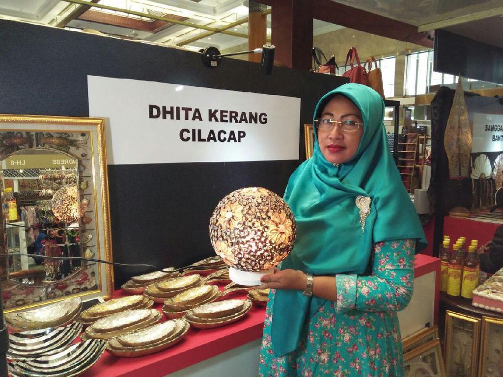 Hiasan Kerang Asal Cilacap Ini Diekspor ke Sudan dan Mesir Hiasan Kerang Asal Cilacap Ini Diekspor ke Sudan dan Mesir