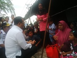 Sapa Korban Gempa Aceh, Menhub: Sabar Ya, Pemerintah akan Bantu