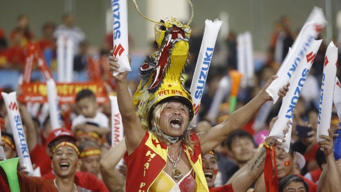 Stadion My Dinh yang Begitu Mengintimidasi