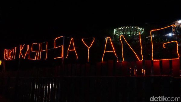 Inikah Spot Bagus Melihat Kota Luwuk Saat Malam