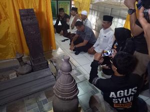 Ziarah ke Makam Tubagus Angke, Agus Yudhoyono Janji Urus Cagar Budaya