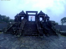 Long Weekend Ini, Ayo Nikmati Senja di Candi Ratu Boko