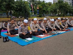 Doa Bersama, Ditlantas Polda Metro Kirim Sumbangan untuk Korban Gempa Aceh