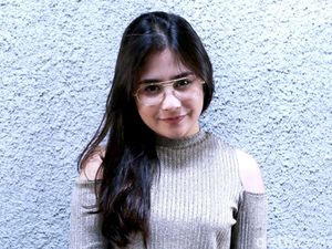 Intip Kesiapan Prilly Jelang Mini Konser