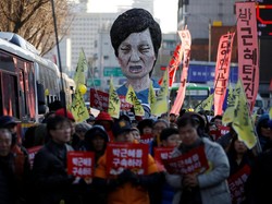 Usai Pemakzulan, Warga Korsel Masih Turun ke Jalan Desak Presiden Park Mundur