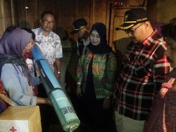 Warga Tinggal di Kandang Sapi, Wabup Probolinggo Akui Pemerintah Kecolongan