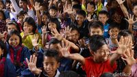 Trauma Healing untuk Anak-anak Korban Gempa di Aceh