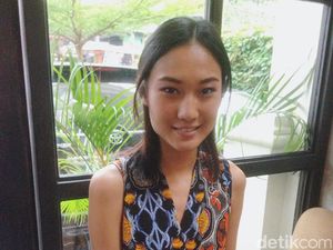 Cerita Ayu Gani yang Baru Pertamakali Warnai Rambut di Usia 25