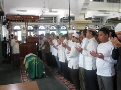6 Sunnah dalam Salat Jenazah Menurut Mazhab Syafii