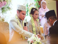 Sah! Acha Septriasa Menikah dengan Vicky Kharisma