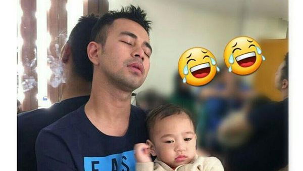 Meme Kocak Gara-gara Mahmud Sibuk Dandan