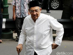 Pentingnya Tadarus di Rumah Menurut Quraish Shibab