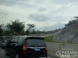 Tol Bawen Arah Yogyakarta Macet, Pengemudi Diimbau Keluar Ungaran