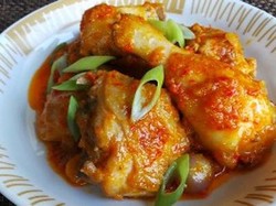 Suka yang Pedas Segar? Bikin Sendiri 6 Sajian Khas dari Manado Ini