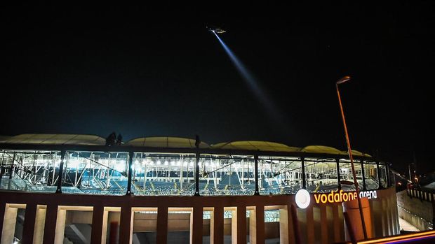 Liverpool dan Chelsea akan bertanding di Piala Super Eropa di stadion milik klub Besiktas.