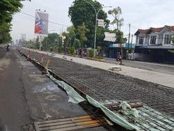 Awas Macet Saat Long Weekend di Cirebon, Banyak Perbaikan Jalan