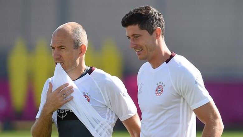 Lewandowski dan Robben Selangkah Menuju Kontrak Baru