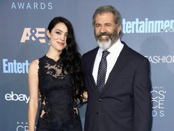 Mel Gibson Dikaruniai Anak ke-9 dari Kekasih Berusia 26 Tahun