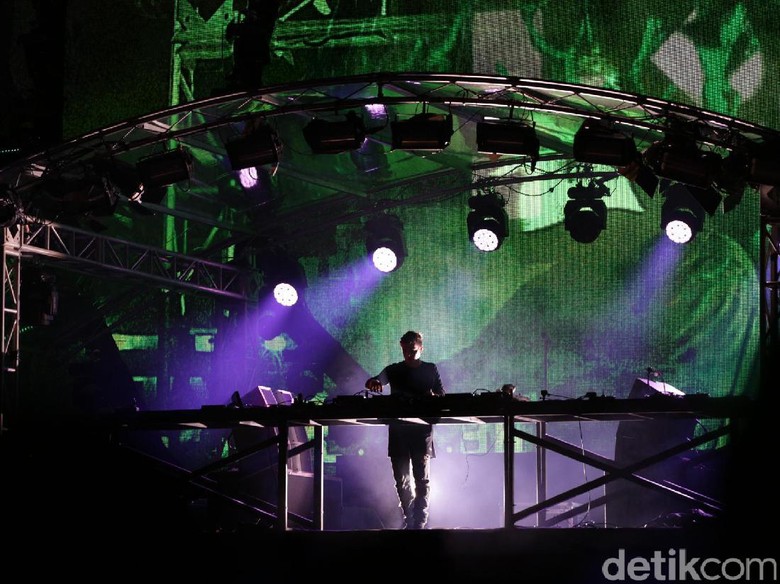 Mengawali Musik Sebagai Hobi, Martin Garrix Tetap Membumi