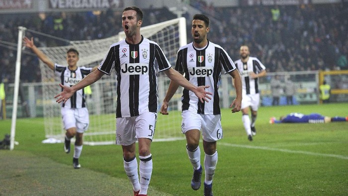 Juventus Ditinggal Pjanic Satu Bulan