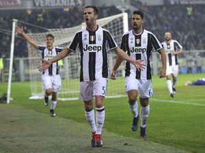 Juventus Ditinggal Pjanic Satu Bulan
