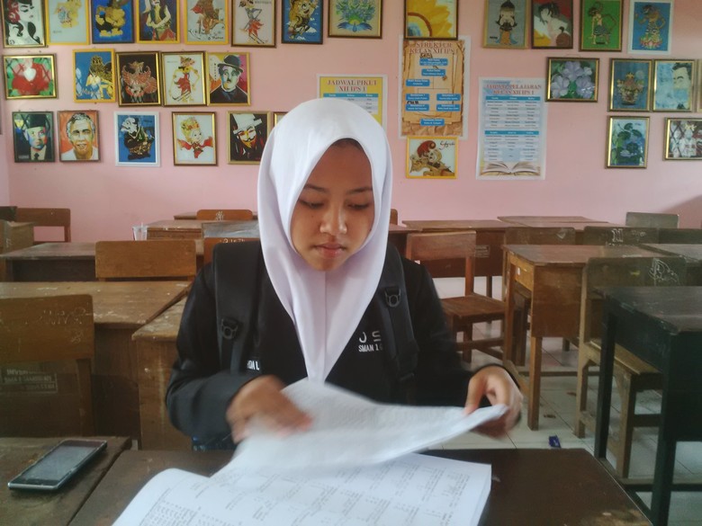 Ini Asa Firda, Siswi SMA yang Status FB-nya Viral dan Tuai Pujian dari Netizen