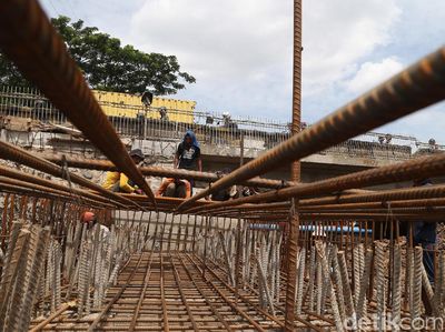 Perbaikan Jembatan Latumenten