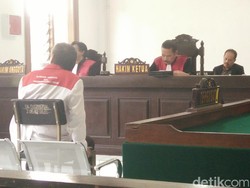 Pembakar Kantor Kejati Jabar Dituntut Delapan Tahun Penjara
