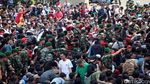 Ribuan Orang Mengantre Tiket Final Piala AFF