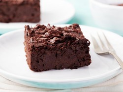 Bikin Lapar, Ada Pensil Alis Beraroma Brownies