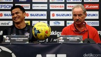 Di laga besok kami akan melawan tim paling kuat di Asia Tenggara. Kami underdog dan Thailand jelas merupakan favoritnya, kata Pelatih Indonesia Alfred Riedl.