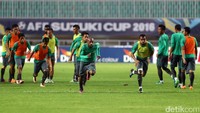 Final leg pertama akan digelar besok, Rabu, 14 Desember 2016.